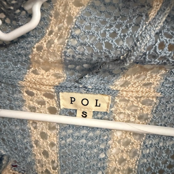 POL Blue and Cream Patterned Cardigan - Picture 2 of 3